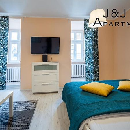 J&J Apartments - Szczytna 1, Apartament 10 Торунь Экстерьер фото
